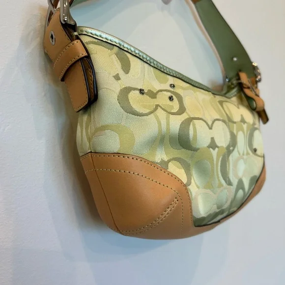 Coach Ladybug Tan and Green Women's Bag - Picture 3 of 10